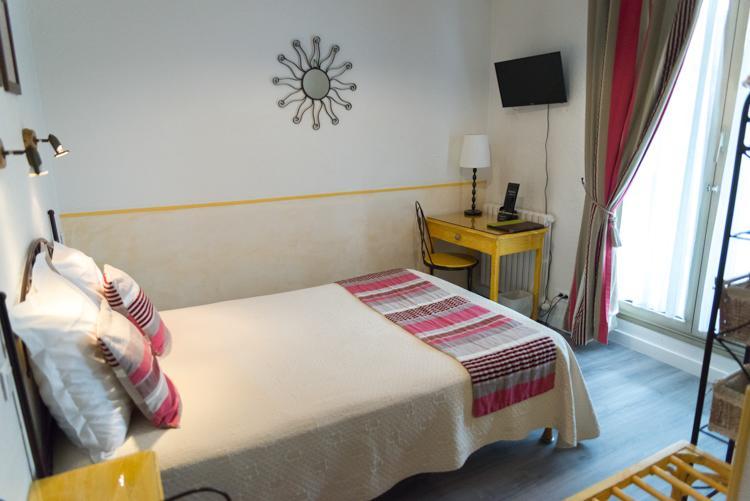 Hotel Toppin Cavaillon Esterno foto